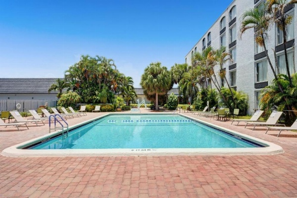 Plaza Hotel Fort Lauderdale image 20